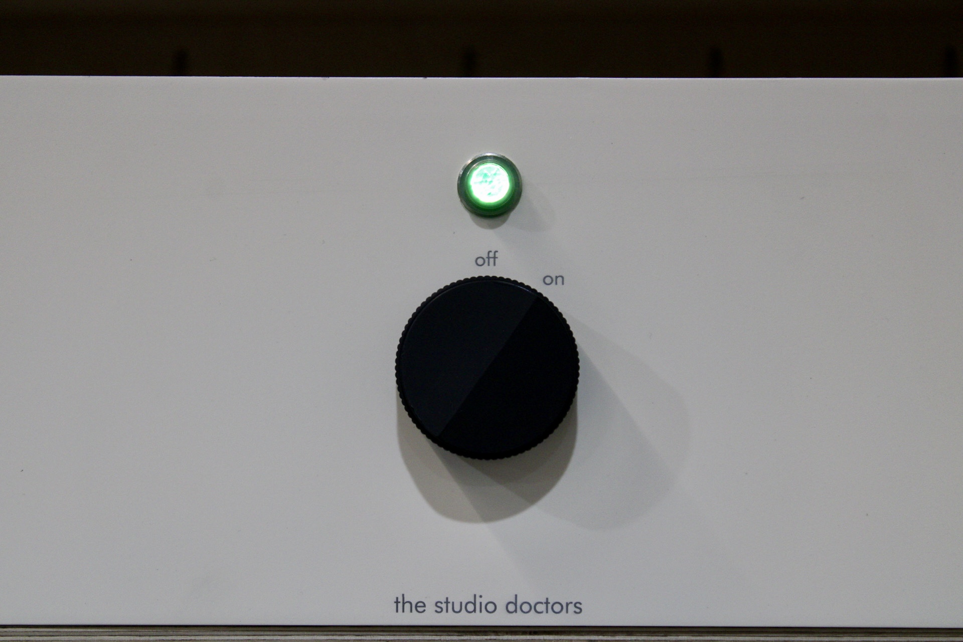 Outboard power supply engraved the studio doctors