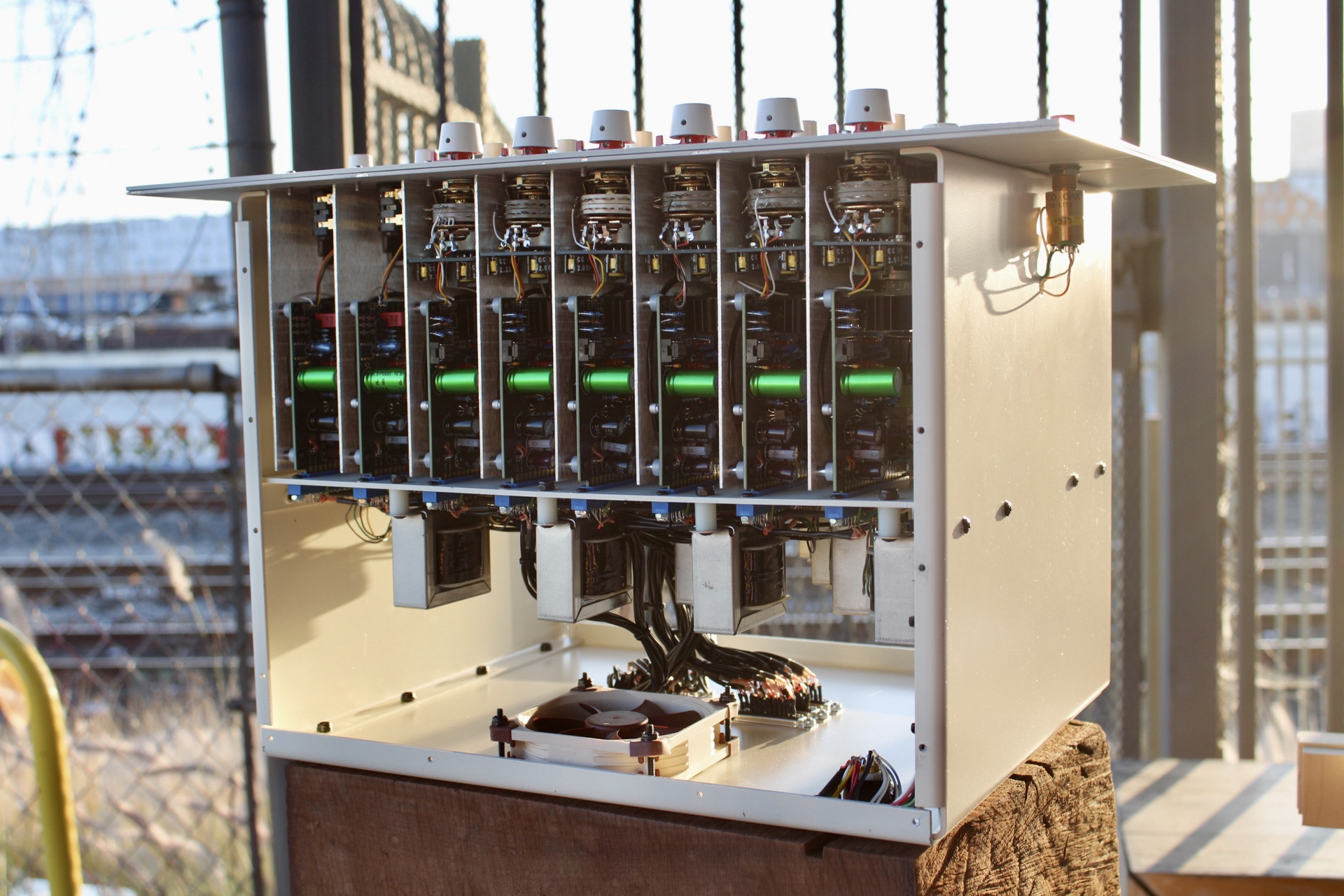 Side view — channel modules in the chassis